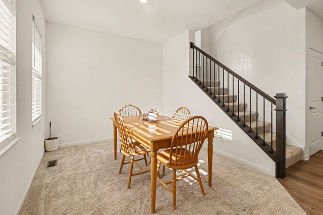 11211 Green Place, Winfield, IN 46307