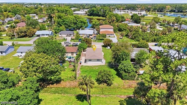 5458 Sholtz ST, Naples, FL 34113