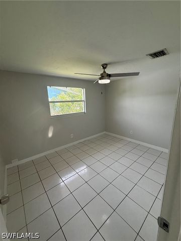 5458 Sholtz ST, Naples, FL 34113