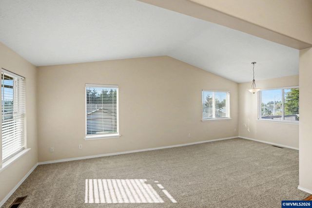 1669 Abbie Av SE, Salem, OR 97306