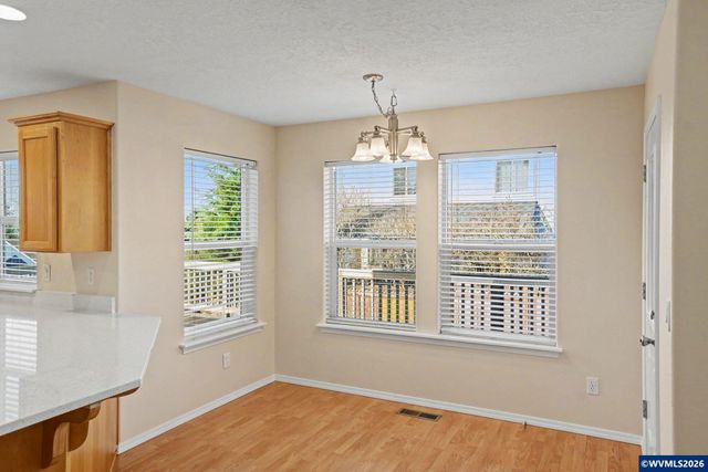 1669 Abbie Av SE, Salem, OR 97306