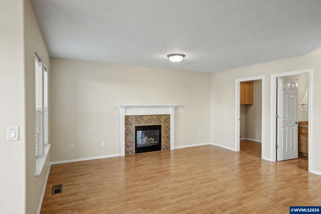 1669 Abbie Av SE, Salem, OR 97306