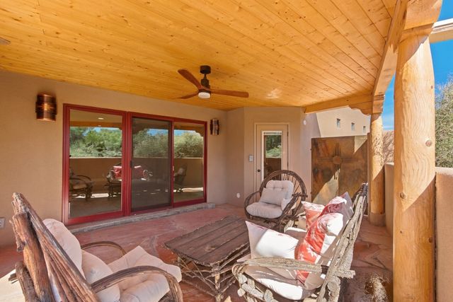 2 Lees Road, Placitas, NM 87043
