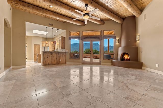 2 Lees Road, Placitas, NM 87043