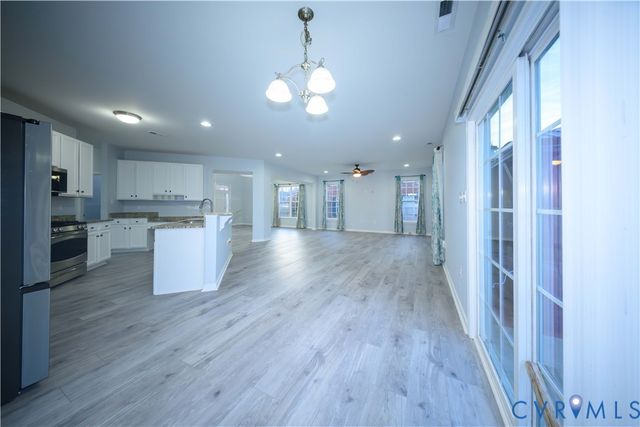 321 CLERKE Dr, Glen Allen, VA 23059