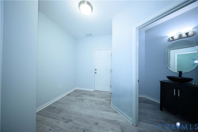 321 CLERKE Dr, Glen Allen, VA 23059