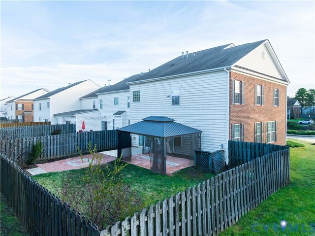 321 CLERKE Dr, Glen Allen, VA 23059