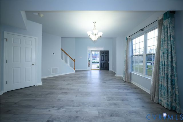 321 CLERKE Dr, Glen Allen, VA 23059