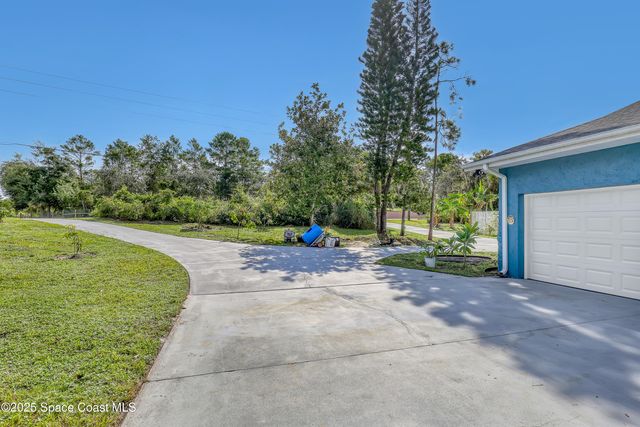470 S Carpenter Road, Titusville, FL 32796