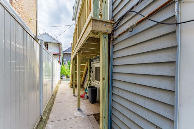 1019 W 18th Street, Chicago, IL 60608