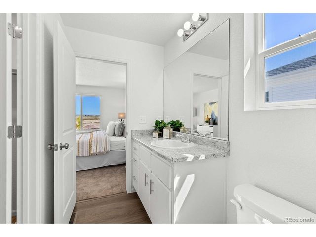 22391 E 46th Ave, Aurora, CO 80019