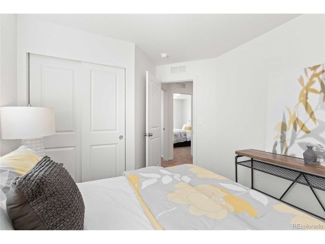 22391 E 46th Ave, Aurora, CO 80019