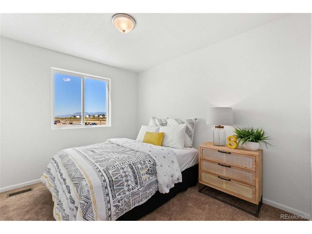 22391 E 46th Ave, Aurora, CO 80019