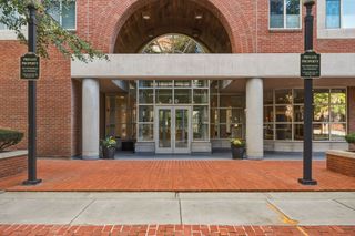 20 Webster St 507, Brookline, MA 02446
