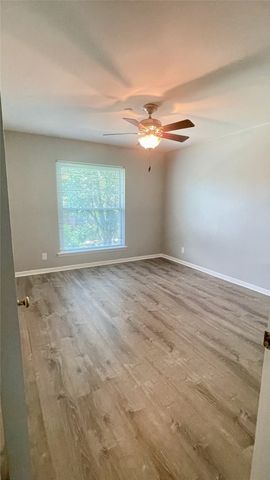 3215 Douglas Avenue 201, Dallas, TX 75219