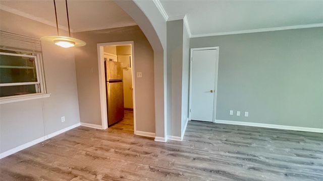 3215 Douglas Avenue 201, Dallas, TX 75219