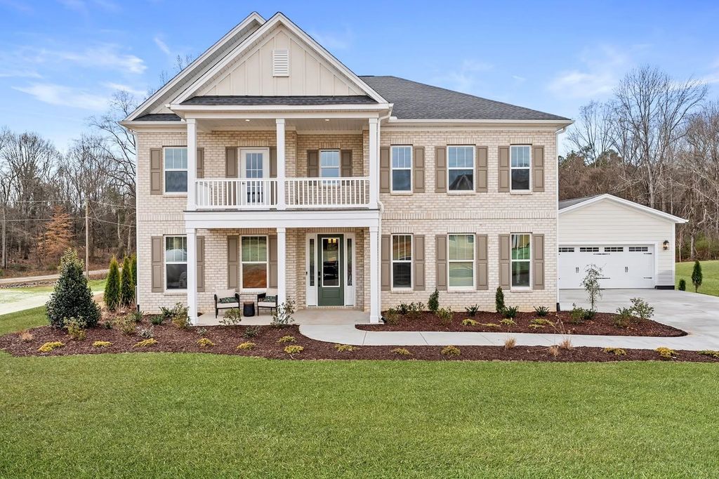209 Castlebar Street, Woodruff, SC 29388