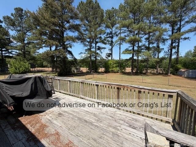 510 Berwick Drive, Raeford, NC 28376