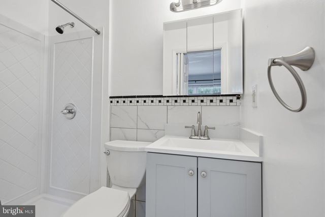 392 RUTGERS CT, Bensalem, PA 19020
