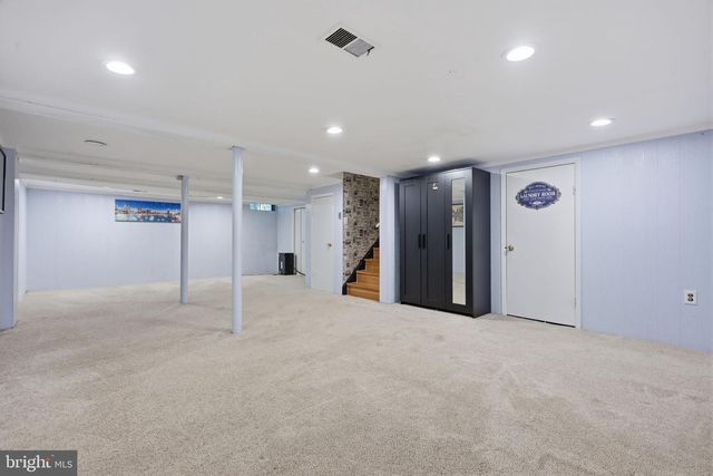 392 RUTGERS CT, Bensalem, PA 19020