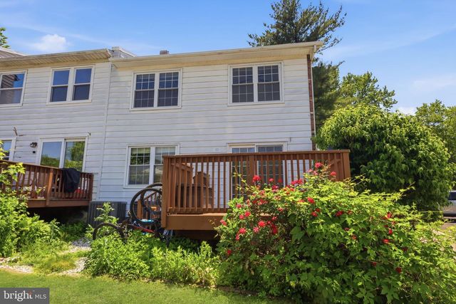 392 RUTGERS CT, Bensalem, PA 19020