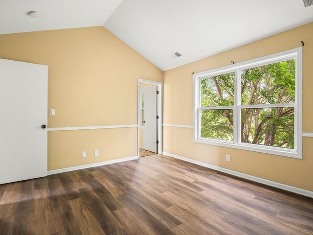 2006 Grandview Trail, Belvidere, IL 61008