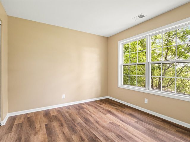 2006 Grandview Trail, Belvidere, IL 61008