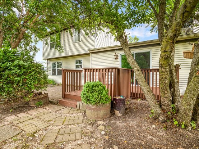 2006 Grandview Trail, Belvidere, IL 61008