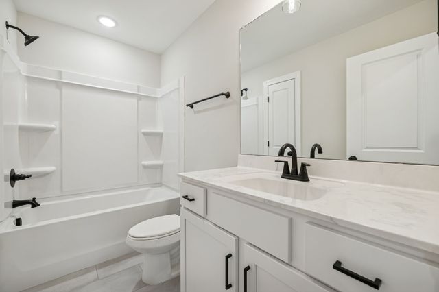 1047 Landing Lane Lot 3, Adams, TN 37010