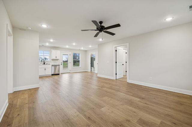 1047 Landing Lane Lot 3, Adams, TN 37010