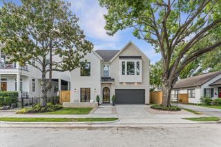 203 E 24th Street, Houston, TX 77008