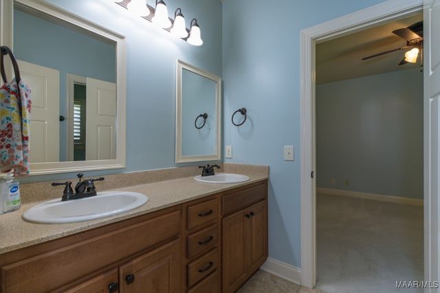 20 Green Laurel Cove, Elmore, AL 36025