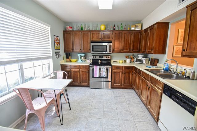 1005 Fairfax, Tuscaloosa, AL 35406