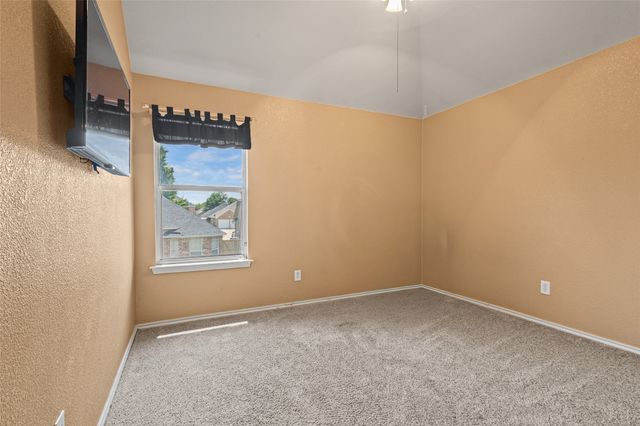 2715 Forest Lake Drive, Grand Prairie, TX 75052