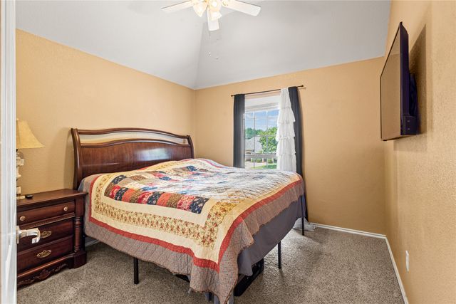 2715 Forest Lake Drive, Grand Prairie, TX 75052