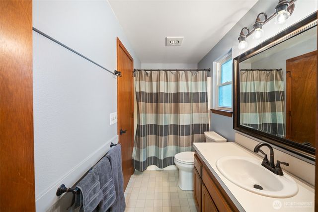 4905 24th Avenue SE, Lacey, WA 98503