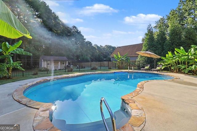 12 Water Oak Drive, Sharpsburg, GA 30277