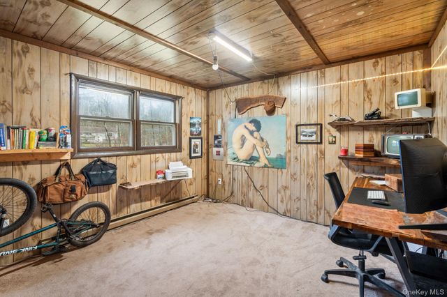 178 Bowers Road, Hurleyville, NY 12747