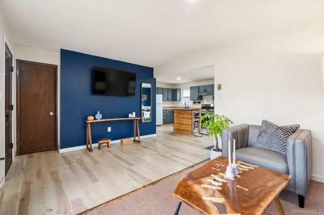 178 Bowers Road, Hurleyville, NY 12747