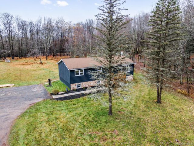 178 Bowers Road, Hurleyville, NY 12747