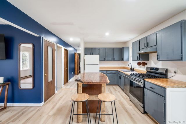 178 Bowers Road, Hurleyville, NY 12747