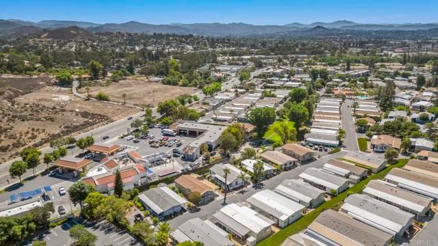 525 W El Norte Parkway 301, Escondido, CA 92026