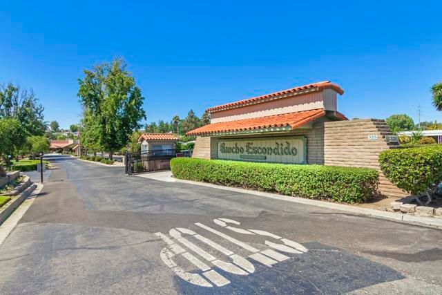 525 W El Norte Parkway 301, Escondido, CA 92026