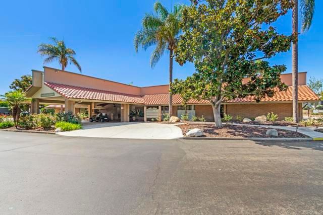 525 W El Norte Parkway 301, Escondido, CA 92026