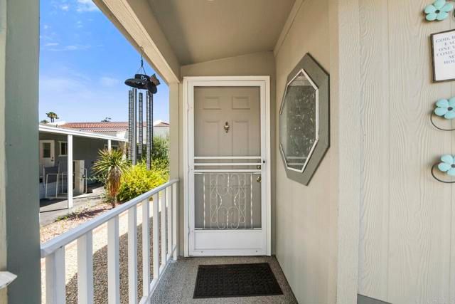 525 W El Norte Parkway 301, Escondido, CA 92026