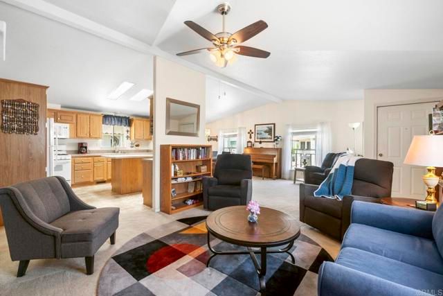 525 W El Norte Parkway 301, Escondido, CA 92026