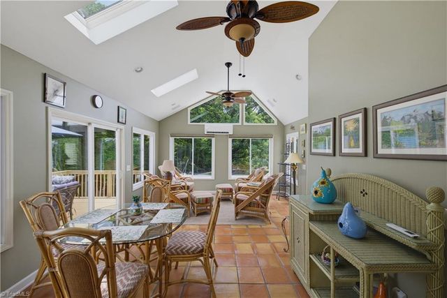 1642 Rhodes Loop, Madison, NC 27025