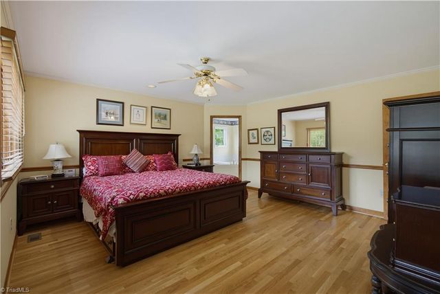 1642 Rhodes Loop, Madison, NC 27025