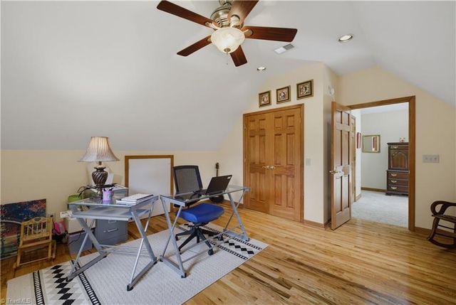 1642 Rhodes Loop, Madison, NC 27025