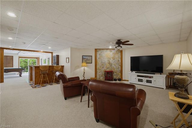 1642 Rhodes Loop, Madison, NC 27025